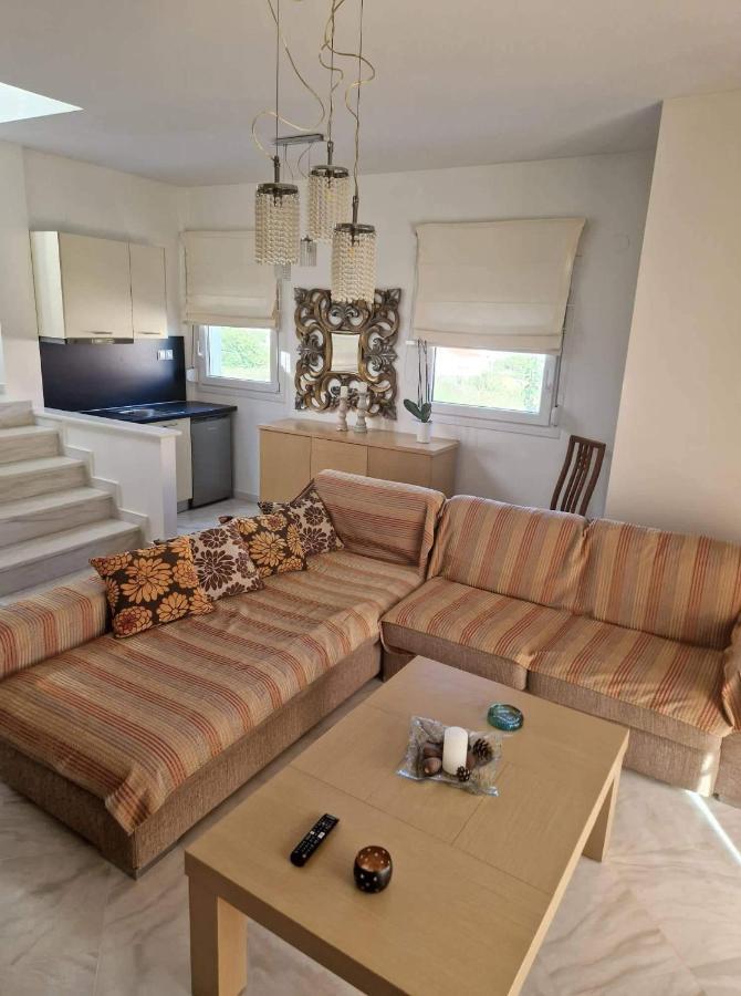 Levanda House Palaiontsiflikion Ngoại thất bức ảnh